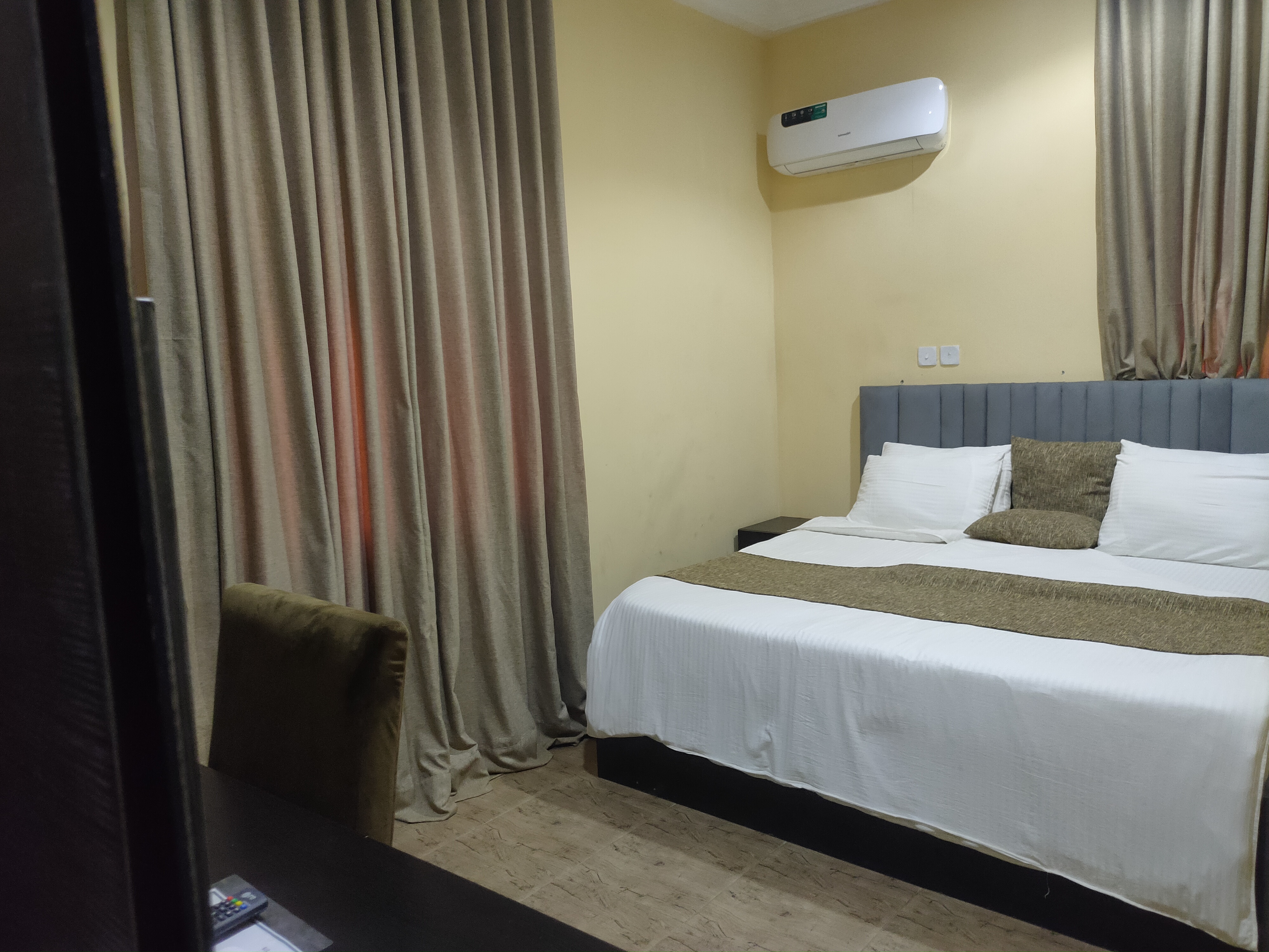 Image for EXECUTIVE ROOM